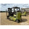 Image 4 : 2005 CLARK CGC470L FORKLIFT