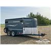 Image 2 : 2001 SOUTHLAND 16 FT. T/A HORSE TRAILER