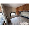 Image 22 : 2005 JAYCO JAYFLIGHT 27 FT. T/A TRAVEL TRAILER