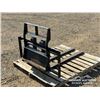 Image 3 : 2016 BRADCO MINI SKID STEER PALLET FORKS