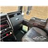 Image 10 : 2013 KENWORTH T800 T/A SLEEPER TRUCK TRACTOR