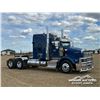 Image 2 : 2013 KENWORTH T800 T/A SLEEPER TRUCK TRACTOR