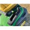 Image 15 : JOHN DEERE LA165 RIDE ON LAWN MOWER