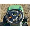 Image 5 : JOHN DEERE LA165 RIDE ON LAWN MOWER