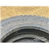 Image 6 : (5) TOYO M902A 225/70R19.5 TIRES