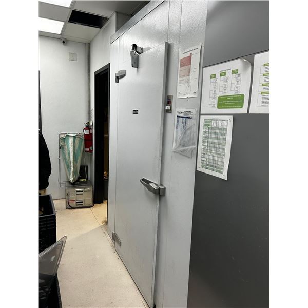 APPROX 72" X 84"  WALK IN COOLER W/ DROP DOWN CONDENSER