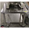 Image 1 : 24" X 24" X 24" EQUIPMENT STAND ON CASTORS W/