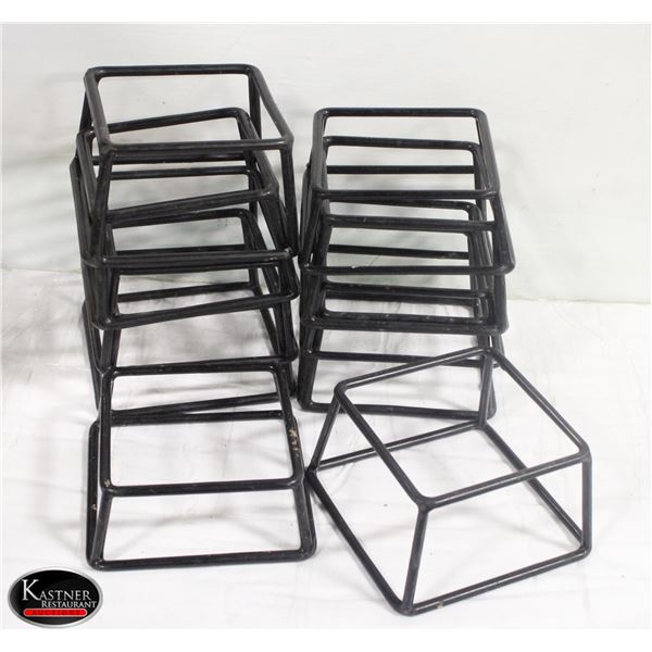 LOT 10 6"X, 6"X, 4.5" DISPLAY RISERS