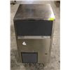 Image 1 : BREMA 102 LB ICE MAKER