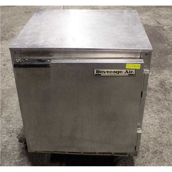 BEVERAGE AIR UNDER COUNTER FREEZER