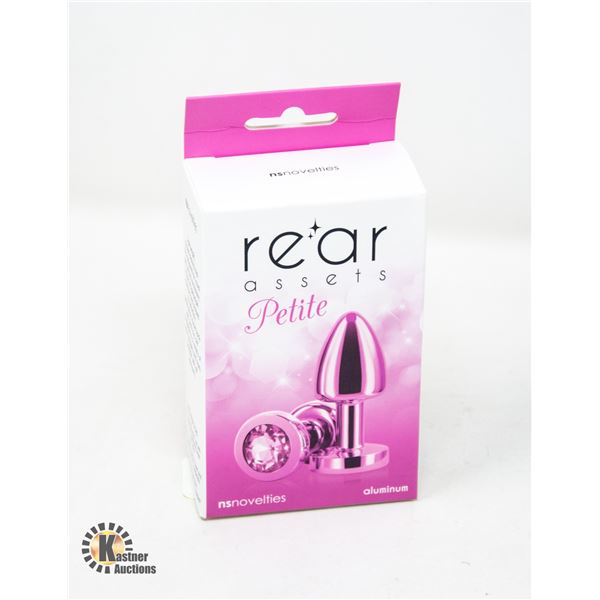 REAR ASSETS PETITE PLUG
