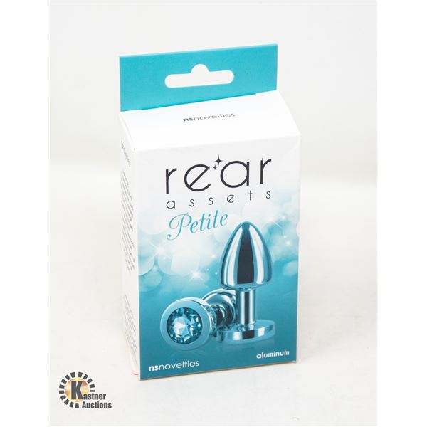 REAR ASSETS PETITE PLUG