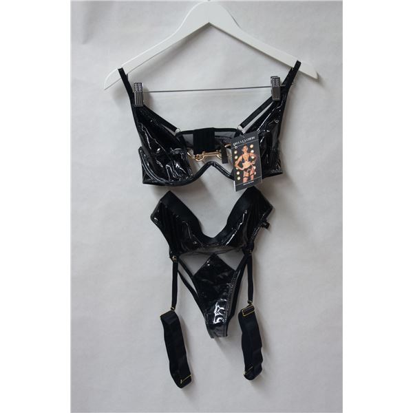 OH LALA CHERI FATALE 2PC SET SIZE MEDIUM