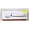 Image 1 : LE WAND RECHARGEABLE VIBRATING MASSAGER