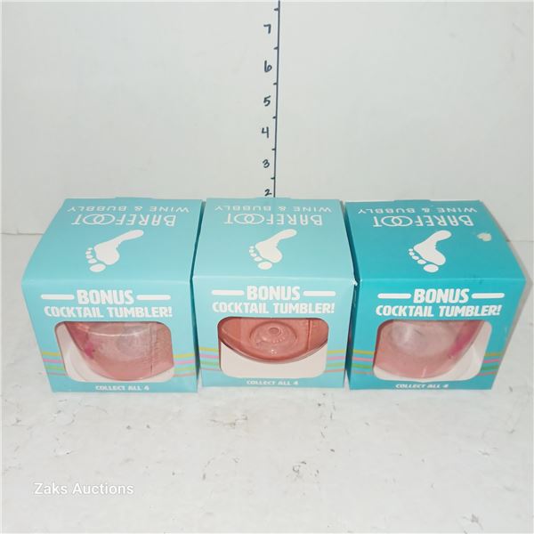 Lot of Barefoot Wine & Bubbly Glasses