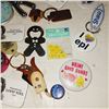 Image 5 : Lot of Button Pins Estate Items Etc