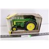 Image 1 : ERTL John Deere 1956 Model "820" Replica Diesel Tractor - 1/16 Scale (NIB)