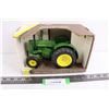 Image 1 : ERTL John Deere 1953 Model "D" Replica Tractor - 1/16 Scale (NIB)