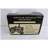 Image 2 : ERTL Minneapolis-Moline G750 Replica Tractor - 1/16 Scale (NIB)