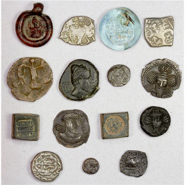 ANCIENT: LOT of 13 pieces