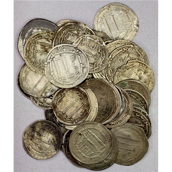 ABBASID: LOT of 44 silver dirhams