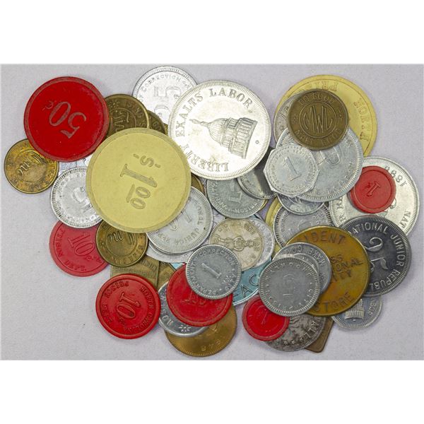 UNITED STATES: LOT of 55 prison tokens
