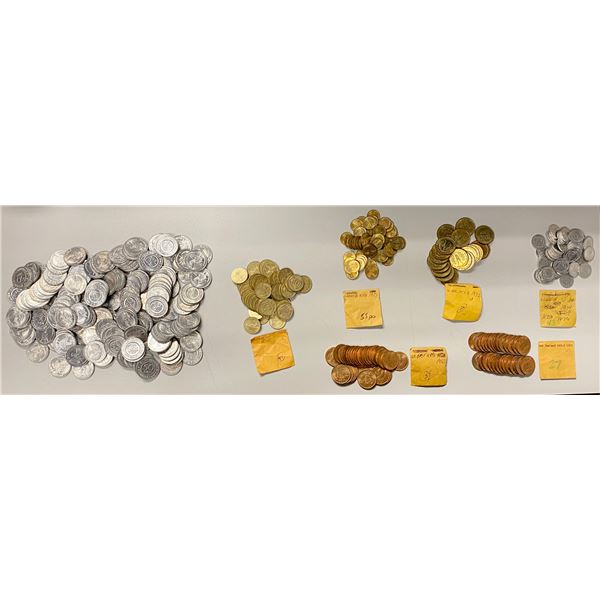 WORLDWIDE: LOT of 420 coins