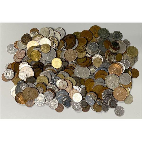 WORLDWIDE: LOT of 368 coins