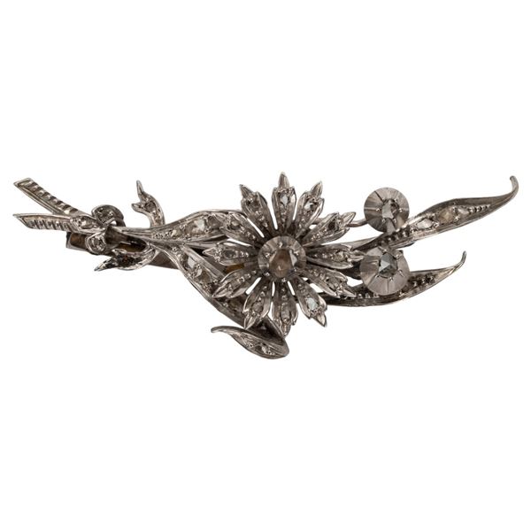 Antique White Gold Plated Flower Diamond Brooch