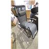 Image 2 : ZERO GRAVITY CHAIR