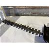 Image 2 : STIHL HS45 GAS HEDGE TRIMMER