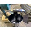 Image 2 : STAINLESS STEEL SOFT CLOSE WASTE BIN WITH FOOT PEDAL
