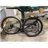 Image 1 : CANNONDALE QUICK 16 SPEED BIKE