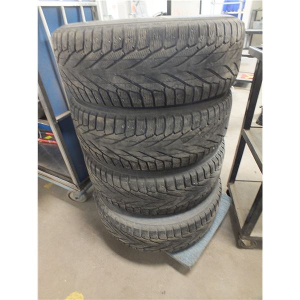 4 Winter Tires