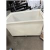 Image 1 : Plastic Tub On Wheels