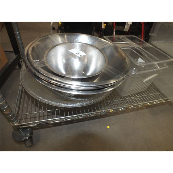 Commercial Kitchen Bowls & Cambro's