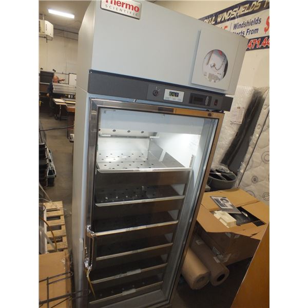 Thermo Scientific Medi Cooler w/ Keys