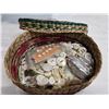 Image 2 : WOVEN GRASS BASKET AND MOTHER OF PEARL BUTTONS