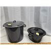 Image 1 : ENAMEL POT AND ENAMEL CANNER.