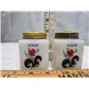 Image 2 : 4 VINTAGE MCKEE-FIPP MILK GLASS GLOWER/SUGAR SHAKERS.