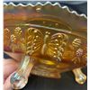 Image 5 : Fenton Marigold Carnival Glass "Butterfly & Berry" Centrepiece 3-Ball-Footed Fruit Bowl 9?" W (Circa
