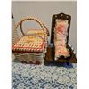 Image 1 : Vintage Sewing Kit n Pin Cushion