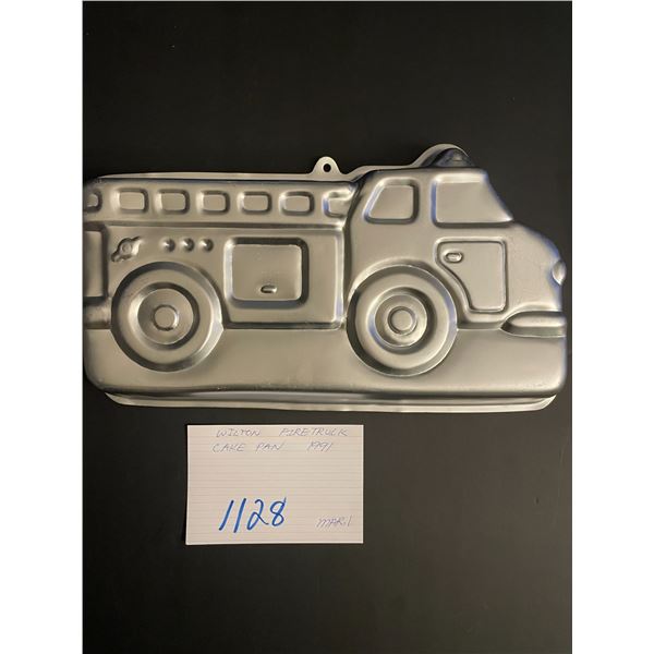Wilton Fire Truck Cake Pan 1991