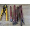 Image 2 : chisels and wire cutters