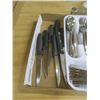Image 4 : lot of kitchen utensils