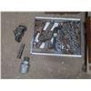 Image 1 : chains and hitches