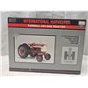 Image 2 : INTERNATIONAL HARVESTER TRACTOR 340 GAS (SPEC CAST) NEVER OPENED.