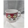 Image 2 : VINTAGE ROBINS DONUTS SOUP MUG.