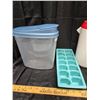 Image 2 : VARIOUS PLASTIC STORAGE.