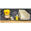 Image 1 : MICKEY MOUSE CUP (MICRO/DW SAFE) PLUS PLASIC BIN AND 2 PLASTIC TOYS.